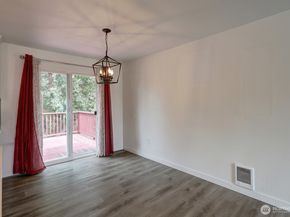23202 115th Avenue SE, Kent WA 98031