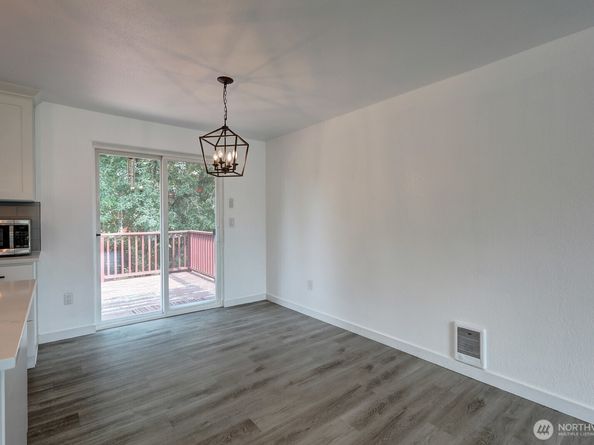 23202 115th Avenue SE, Kent WA 98031
