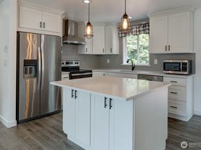 23202 115th Avenue SE, Kent WA 98031