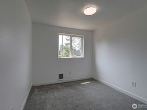 23202 115th Avenue SE, Kent WA 98031