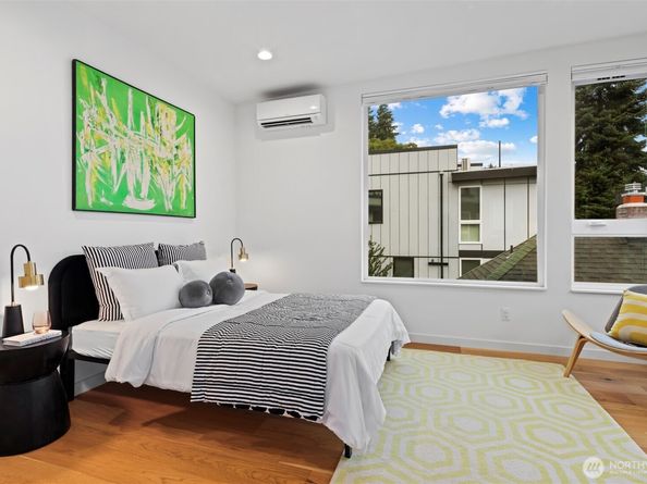 609 15th Avenue E, Seattle WA 98112