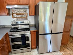 320 N Lafayette Avenue, Bremerton WA 98312