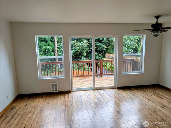 320 N Lafayette Avenue, Bremerton WA 98312