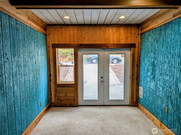 320 N Lafayette Avenue, Bremerton WA 98312
