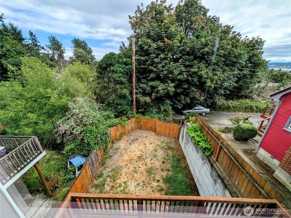 320 N Lafayette Avenue, Bremerton WA 98312