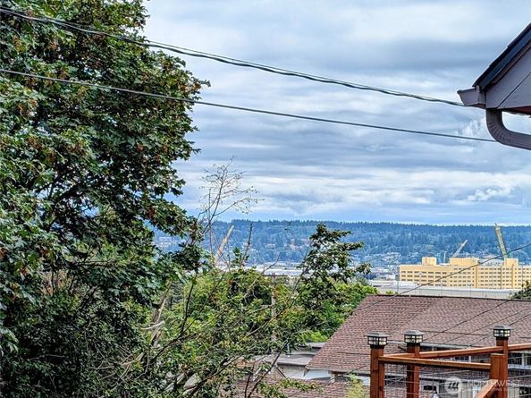 320 N Lafayette Avenue, Bremerton WA 98312