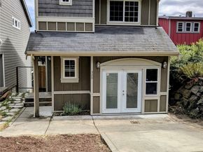 320 N Lafayette Avenue, Bremerton WA 98312