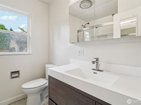 7123 192nd Place SW, Lynnwood WA 98036