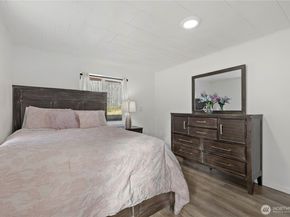 23502 PETERSON Drive, Mountlake Terrace WA 98043
