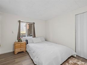 23502 PETERSON Drive, Mountlake Terrace WA 98043