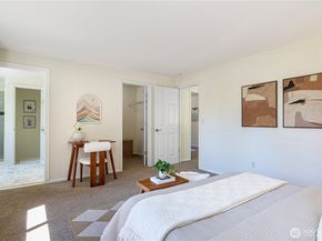25133 SE 43rd Place, Sammamish WA 98029