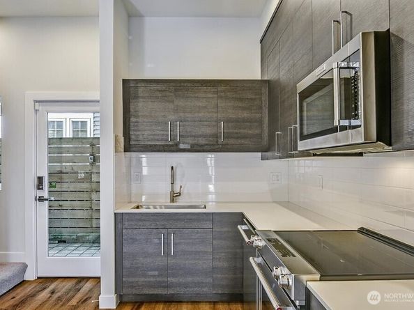 1919 24th Avenue S X, Seattle WA 98144