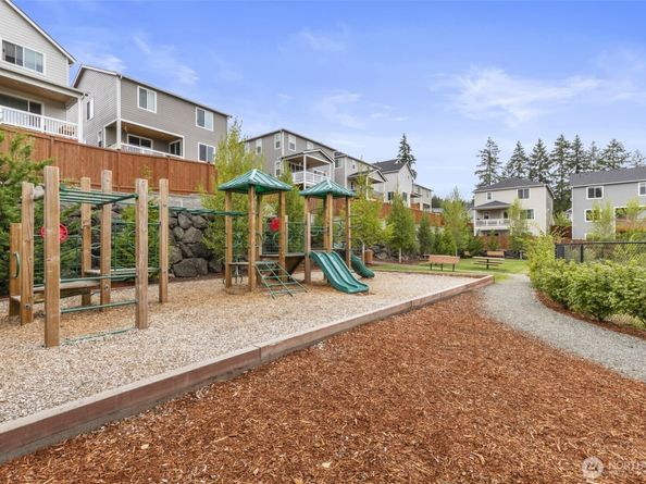 10212 Ramble Drive NW, Bremerton WA 98311