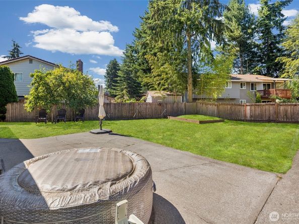 9116 10th Avenue SE, Everett WA 98208