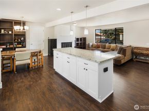 9116 10th Avenue SE, Everett WA 98208