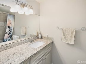 9116 10th Avenue SE, Everett WA 98208