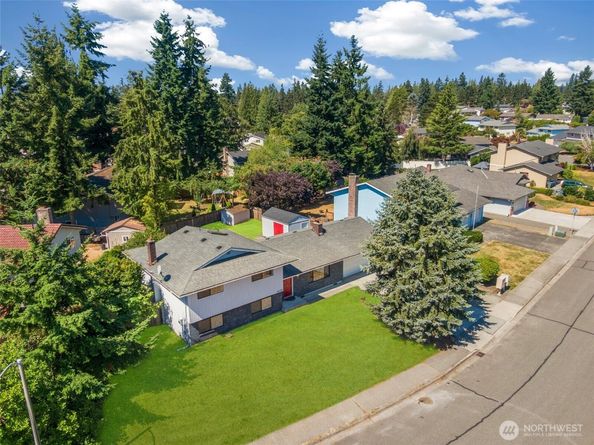 9116 10th Avenue SE, Everett WA 98208