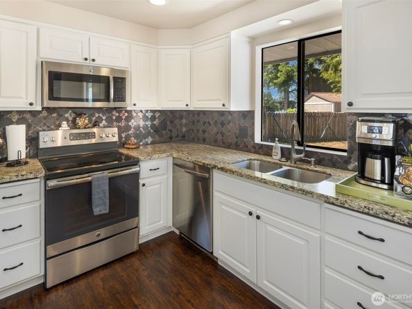 9116 10th Avenue SE, Everett WA 98208