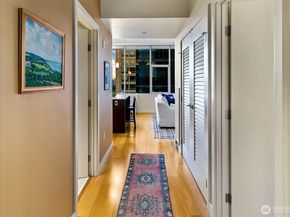 909 5th Avenue 2105, Seattle WA 98164