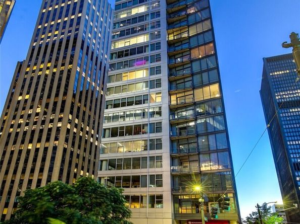 909 5th Avenue 2105, Seattle WA 98164