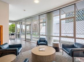 909 5th Avenue 2105, Seattle WA 98164