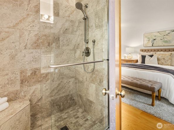 14115 Avondale Road NE, Woodinville WA 98072