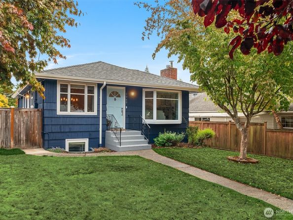 6040 49th Avenue SW, Seattle WA 98136