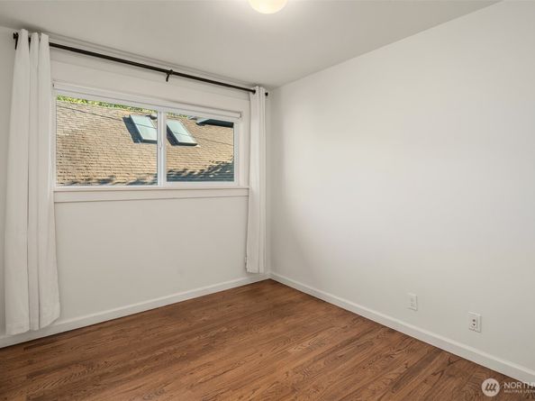 6040 49th Avenue SW, Seattle WA 98136