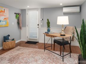 6040 49th Avenue SW, Seattle WA 98136