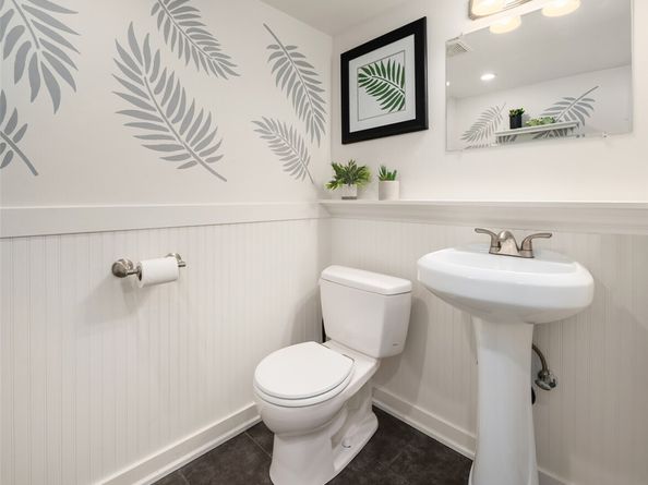 6040 49th Avenue SW, Seattle WA 98136