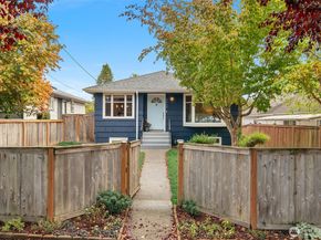 6040 49th Avenue SW, Seattle WA 98136