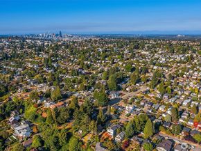 6040 49th Avenue SW, Seattle WA 98136