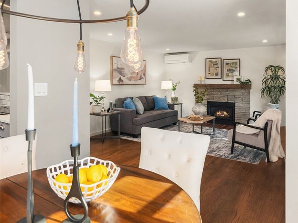 6040 49th Avenue SW, Seattle WA 98136