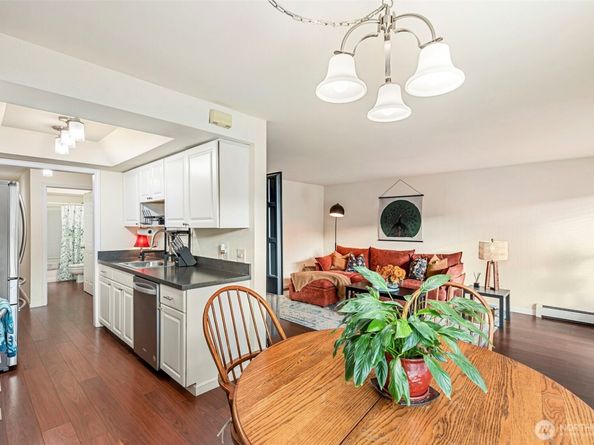 525 Lebo Boulevard G1, Bremerton WA 98310