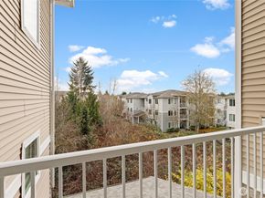 14915 38th Drive SE 2049, Bothell WA 98012