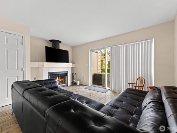 2100 S 336th Street B4, Federal Way WA 98003