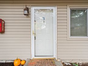 2100 S 336th Street B4, Federal Way WA 98003