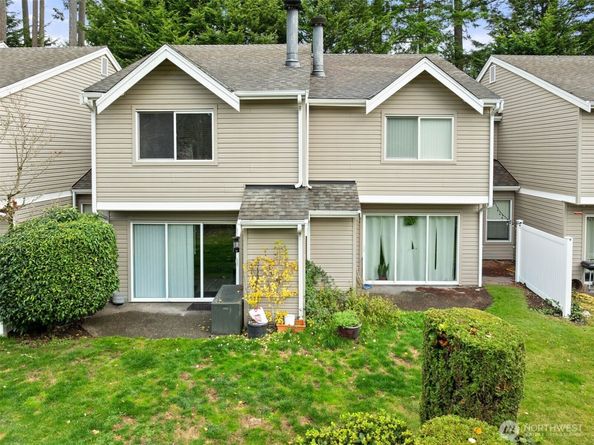 2100 S 336th Street B4, Federal Way WA 98003