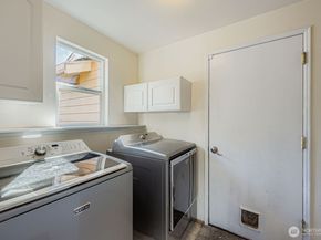 24015 130th Avenue SE, Kent WA 98030