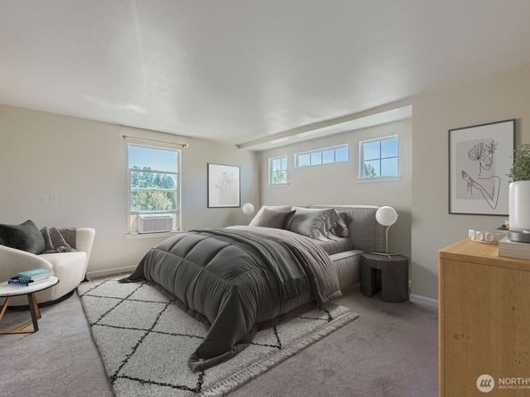 24015 130th Avenue SE, Kent WA 98030