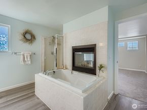 24015 130th Avenue SE, Kent WA 98030