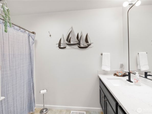 7261 Fern Vista Place SW, Port Orchard WA 98367