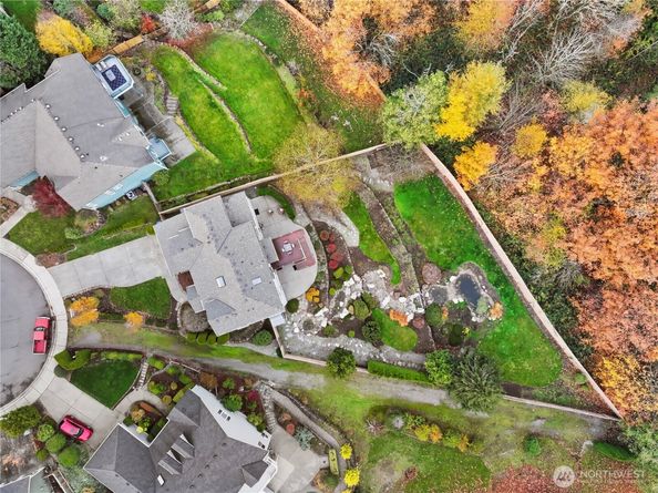 15516 129th Avenue NE, Woodinville WA 98072