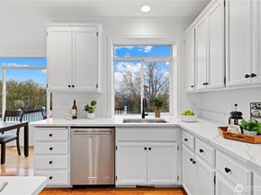 15516 129th Avenue NE, Woodinville WA 98072