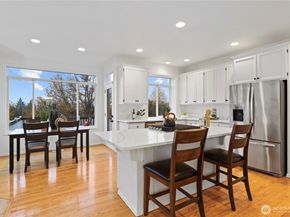 15516 129th Avenue NE, Woodinville WA 98072