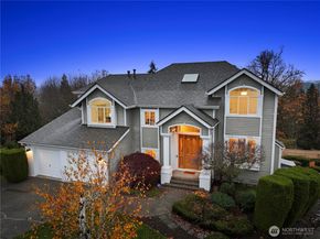 15516 129th Avenue NE, Woodinville WA 98072