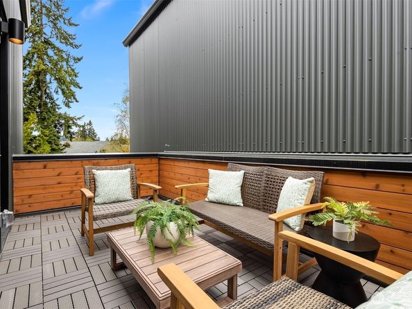 200 Shepard Way NW, Bainbridge Island WA 98110