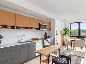 200 Shepard Way NW, Bainbridge Island WA 98110