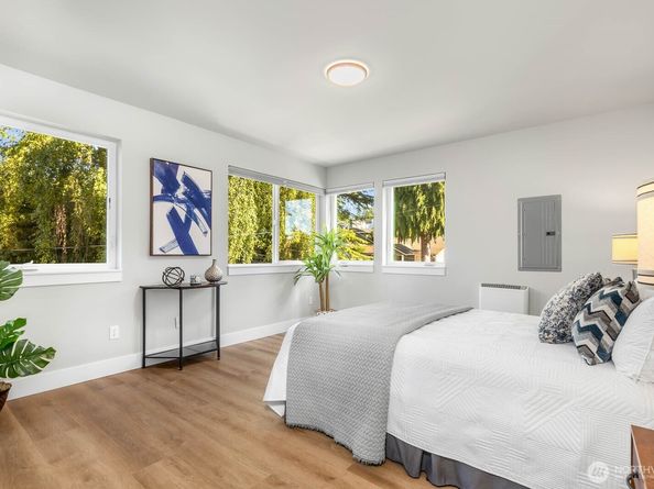 4326 A SW Mills Street, Seattle WA 98136