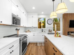 4326 A SW Mills Street, Seattle WA 98136